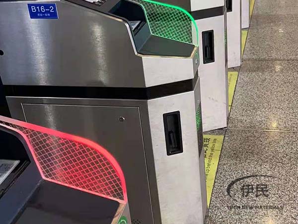 Polishing of pc board